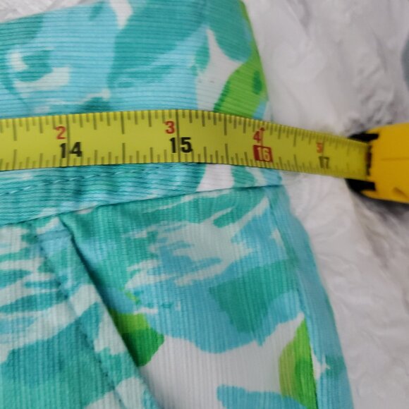 NWT Lilly Pulitzer Poolside Blue First Impression Callahan Short Sz 4 - Picture 12 of 13